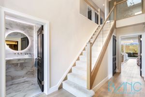 Photo 19- click for photo gallery